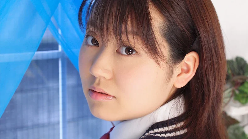 岡村真央